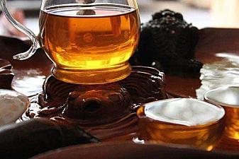 대화하는거요. 푸얼(푸에르)의 숙성차의 "함미"를 다루기위해