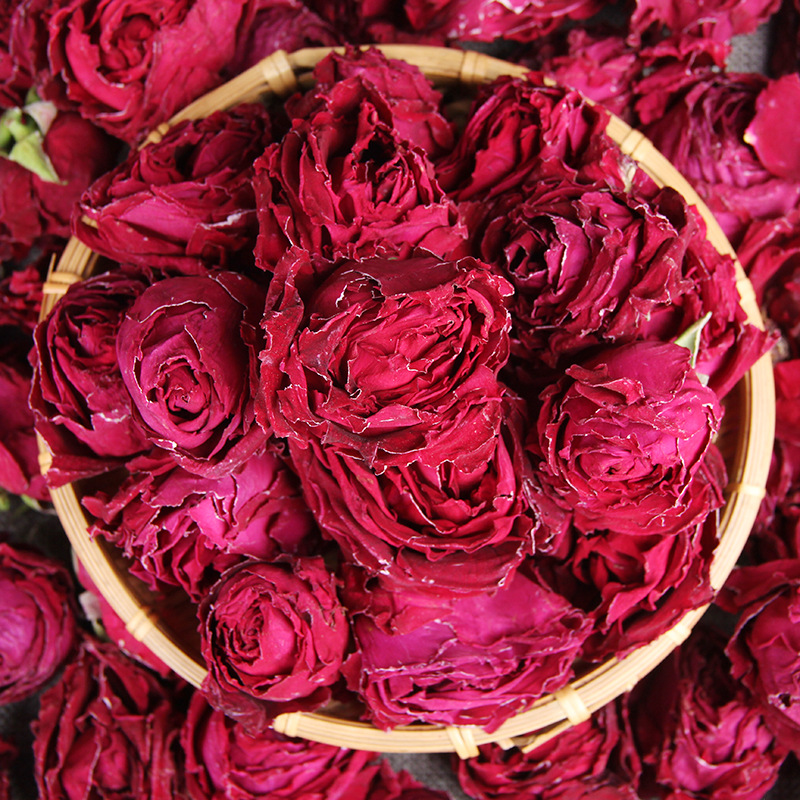 Yunnan freeze-dried rose, dark red rose flower tea, edible flower petals, canned.