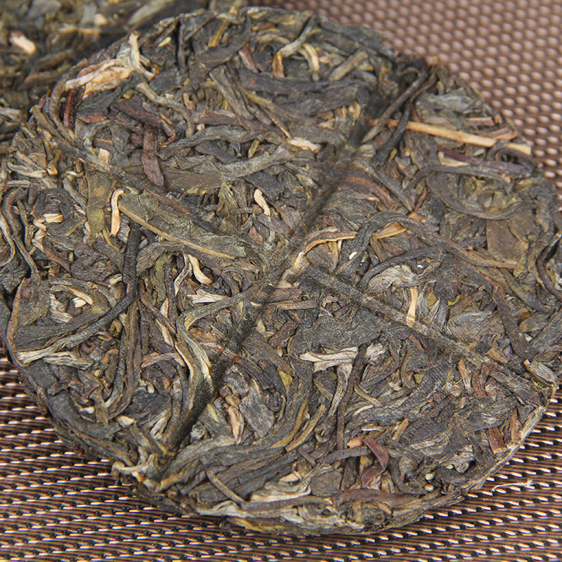 Beautiful flowers, full moon, Pu'er tea, raw tea, tea gifts.