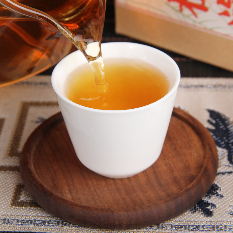 Yunnan Phoenix Qing Hong Cha, old tree red tea, Yunnan red tea loose leaf tea, spring tea, honey fragrance.