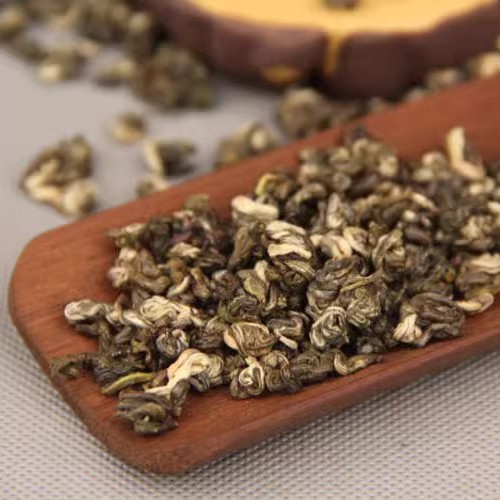 雲南高山生態緑茶、満口の香り、碧螺春、濃厚な香り型