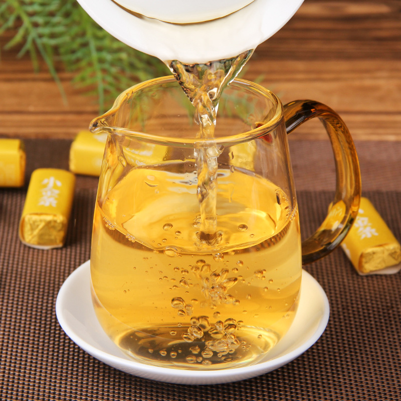 Yunnan White Tea White Hair Silver Needle Little Gold Bars Ancient Tree Tea