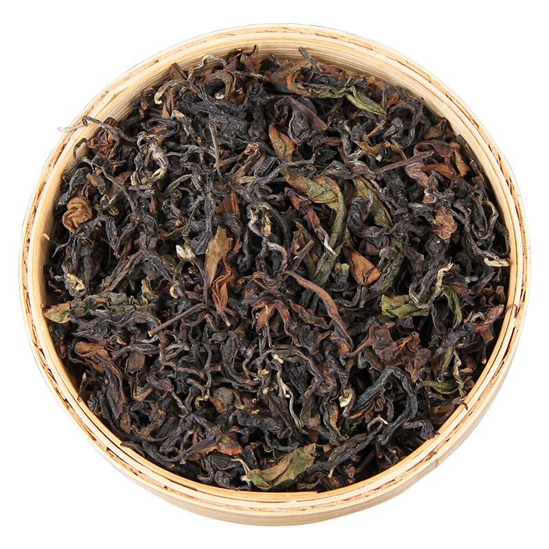 Yunnan Jibian Oolong Tea High Mountain Cloud Mist Tea, Clear Fragrance Type