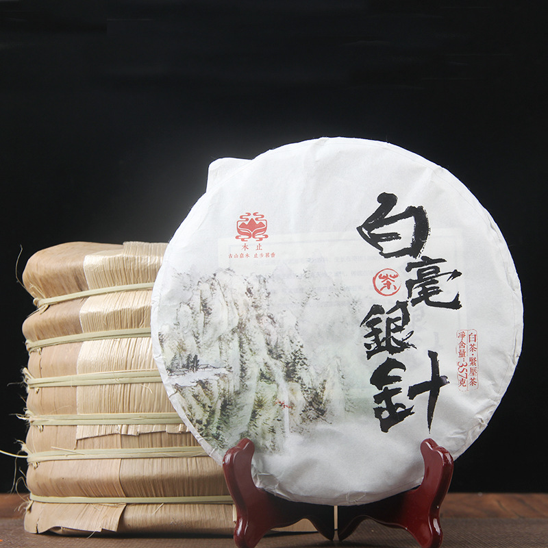 Yunnan White Tea Silver Needle Raw Tea Ancient Tree Single Bud Tea