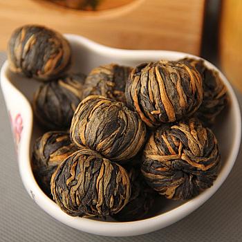Yunnan Phoenix Qing Hong Cha Handmade Red Tea Small Golden Balls