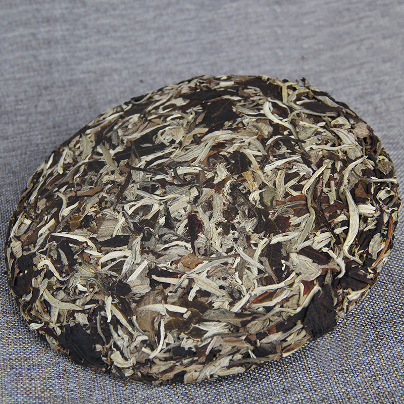 Yunnan Tea Moonlight White Cake, Jingmai Mountain, Old Tree, Arbor