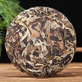 Yunnan White Tea Cake, Large Leaf Ancient Tree Tea, Moonlight Small Cake Tea