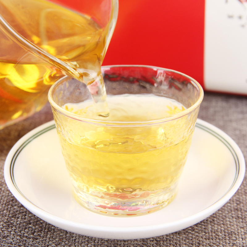 Wholesale Tea Gift Box Yunnan Phoenix Hong Cha (Red Tea) 2025 Dian Hong Tea Old Tree Golden Needle Keemun Red Tea 500g