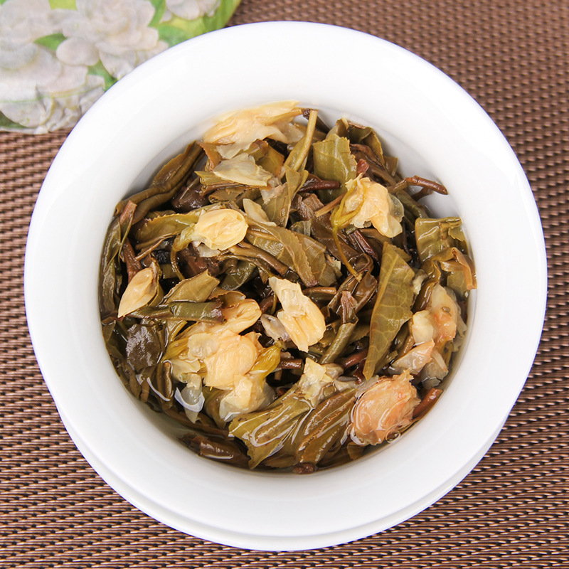 Yunnan Pu'er Raw Tea Jasmine Qing Bing Flower Tea Natural Floral Aroma