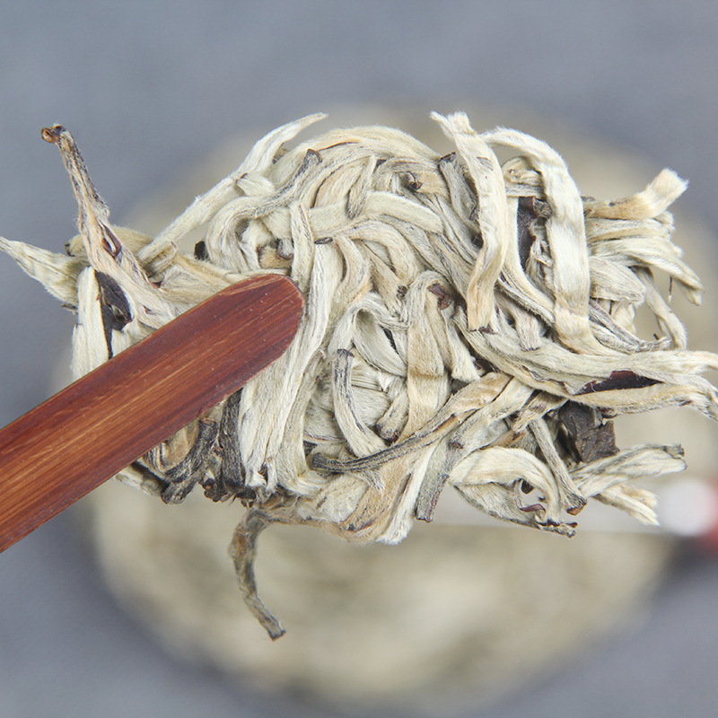 Yunnan White Tea Imperial Tribute Silver Needle Single Bud Moonlight White Cake Tea White Hair Silver Needle