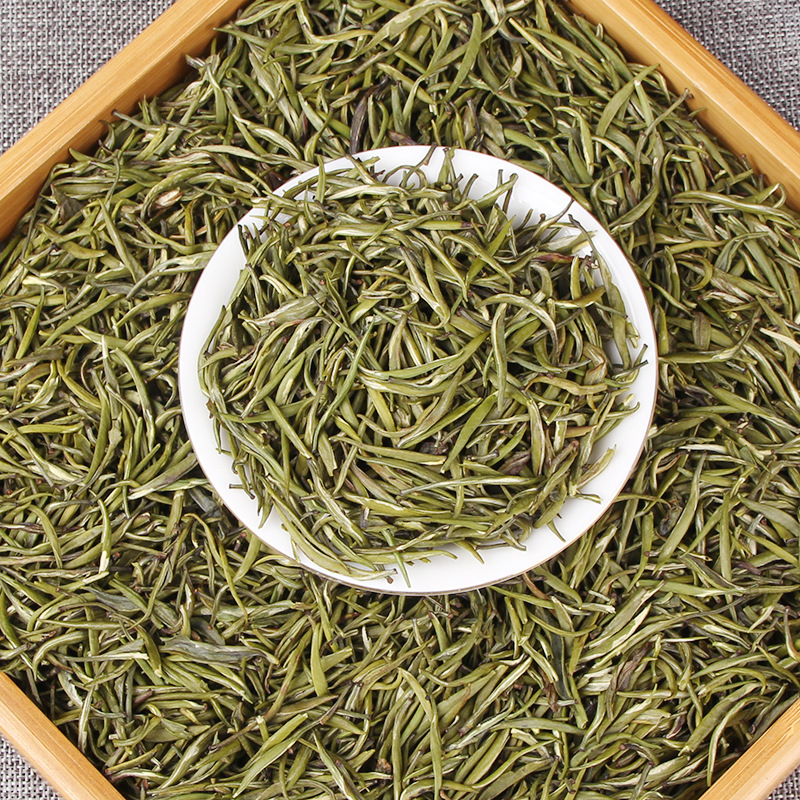 云南雀舌单芽毛尖