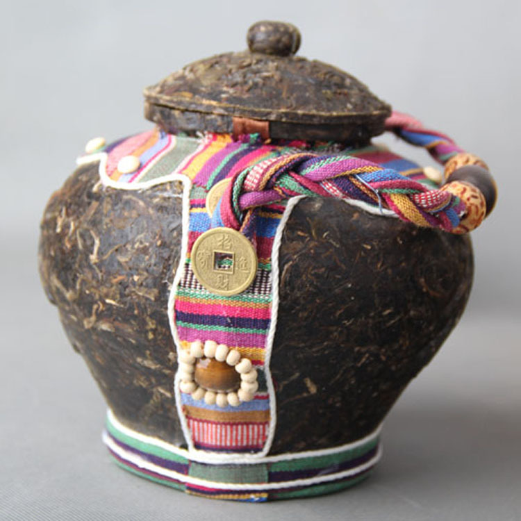 Yunnan Gift Tea, Ethnic Specialty Artisan Tea Cans