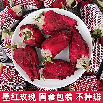 Yunnan Plateau dark red rose flowers are edible rose petals.