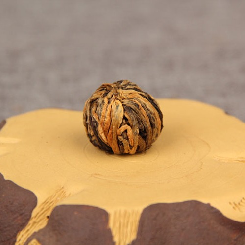 Yunnan Phoenix Qing Hong Red Tea Mini沱茶 Ancient Tree 500g