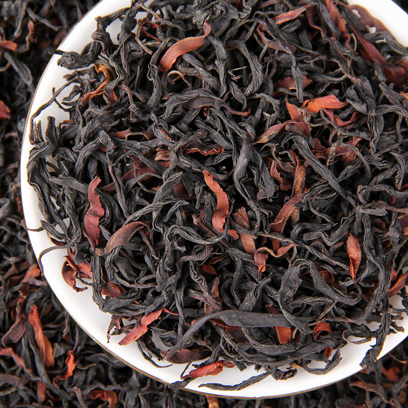 Yunnan Fengqing Wild Ancient Tree Sun-Dried Black Tea, Early Spring