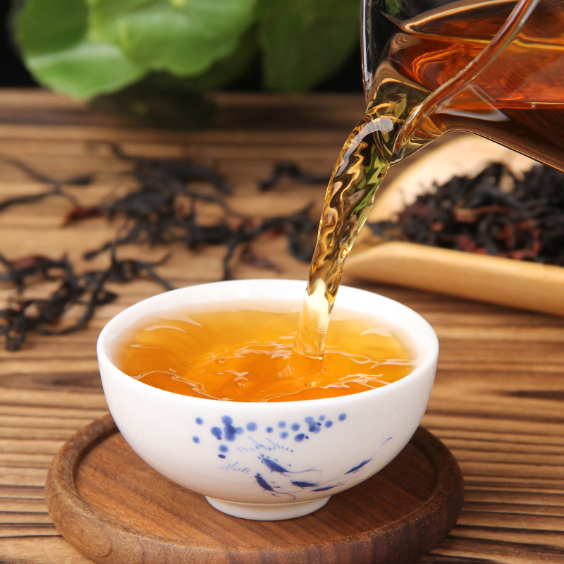 Yunnan Fengqing Wild Ancient Tree Sun-Dried Black Tea, Early Spring