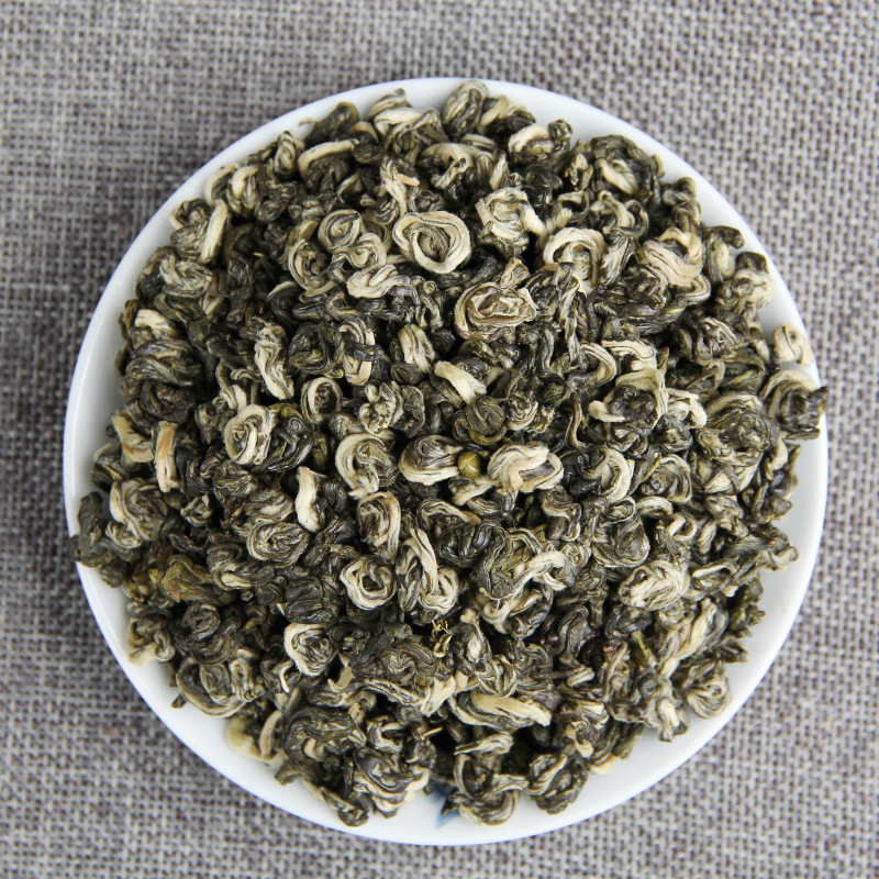 Yunnan small can green tea new tea Bi Lu Chun one bud one leaf