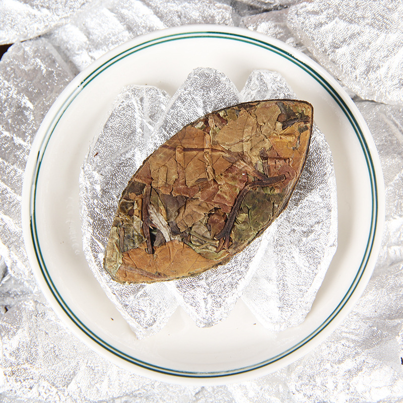 Yunnan High Mountain Ancient Tree White Tea Golden Leaf Sun-Dried White Tea