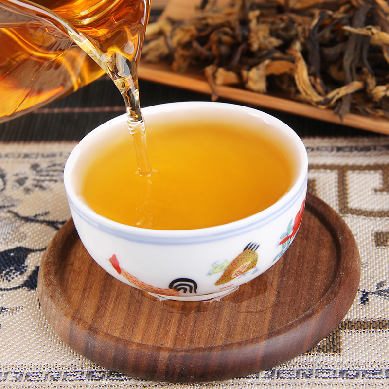 Yunnan Dianhong Zaochun Jinsihongcha Chuncha Gaoshan Dushu