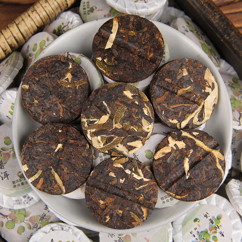 Yunnan Pu'er Tea Xin Hui Xiao Qing Gan Orange Peel Pu'er Shou Cha Small Round Cake
