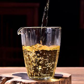 Fengqing Wild Bud Black Tea