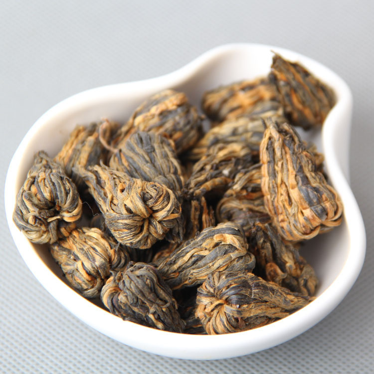 Yunnan Red Tea, Little Red Tower Single Bud Tea, Treasure Pagoda Red Tea Cake, Handmade Tea