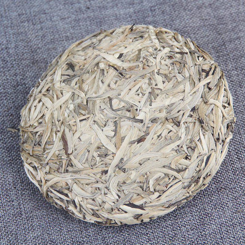 Yunnan White Tea Imperial Tribute Silver Needle Single Bud Moonlight White Cake Tea White Hair Silver Needle