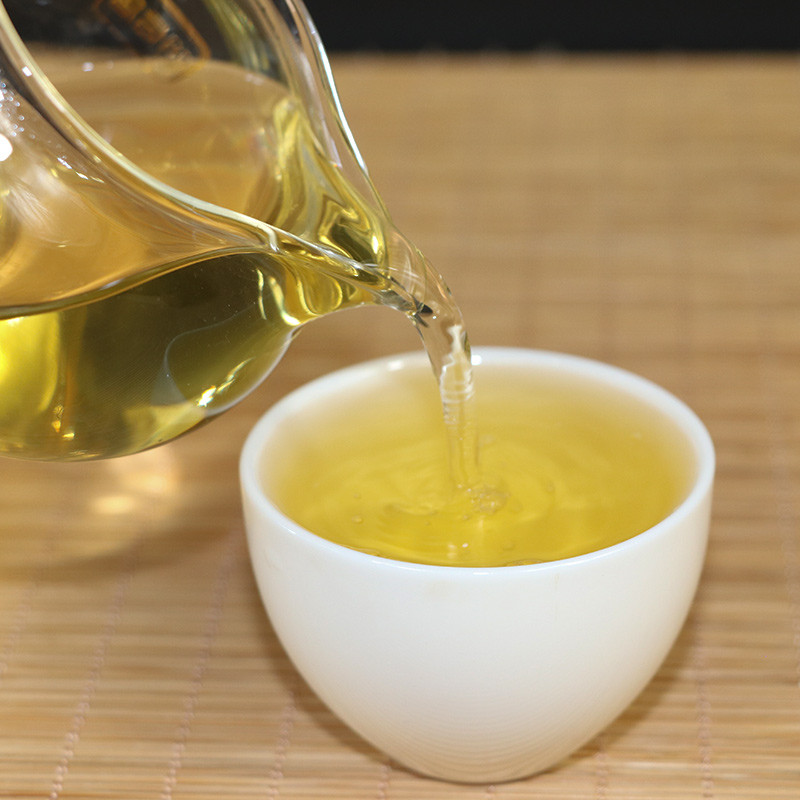 Xiban Mountain Dragon Pearl (Raw Pu-erh)